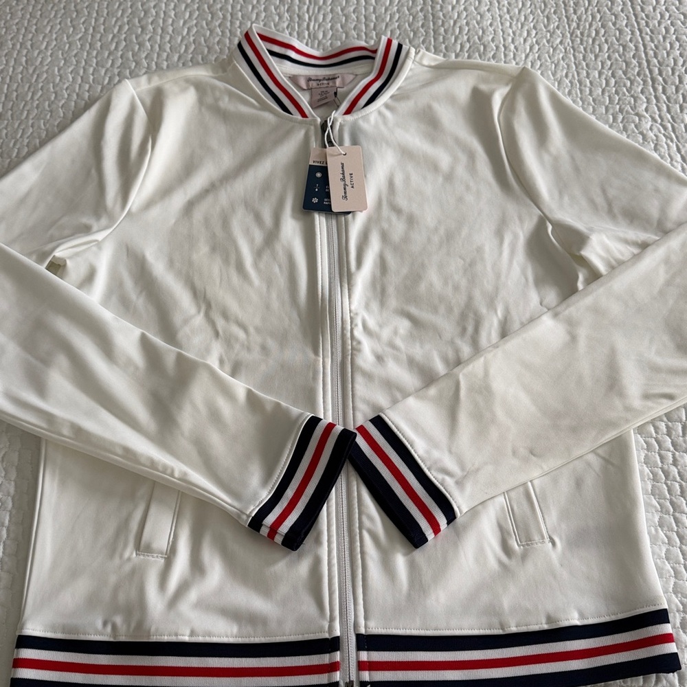 NWT Tommy Bahama women’s activewear tennis set, Size M. UPF 50. - Picture 4 of 4